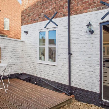 Charming 2 Bed House In Tewkesbury Centre Villa Kültér fotó