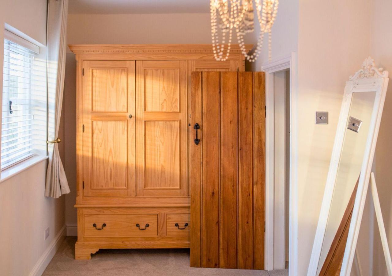 Charming 2 Bed House In Tewkesbury Centre Villa Kültér fotó