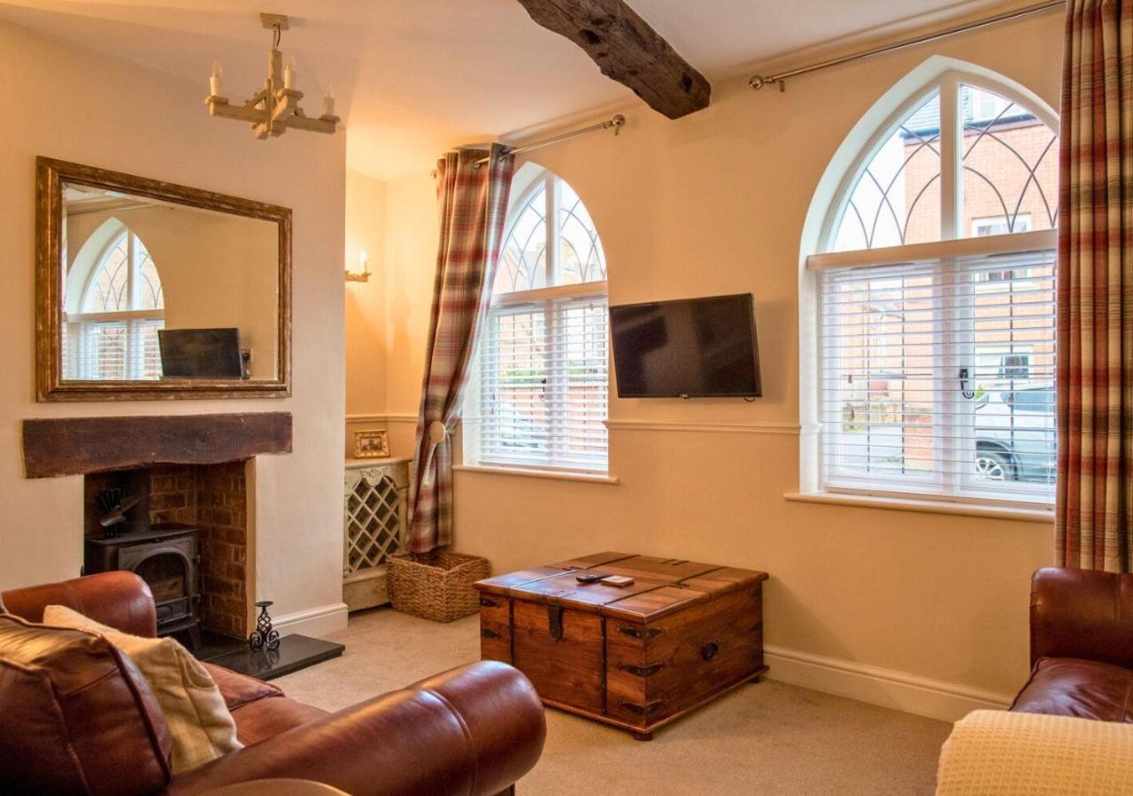 Charming 2 Bed House In Tewkesbury Centre Villa Kültér fotó
